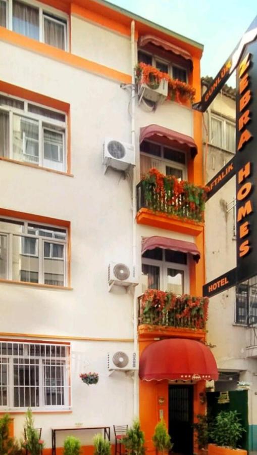 Zebra Hotel Alsancak Smirne Esterno foto